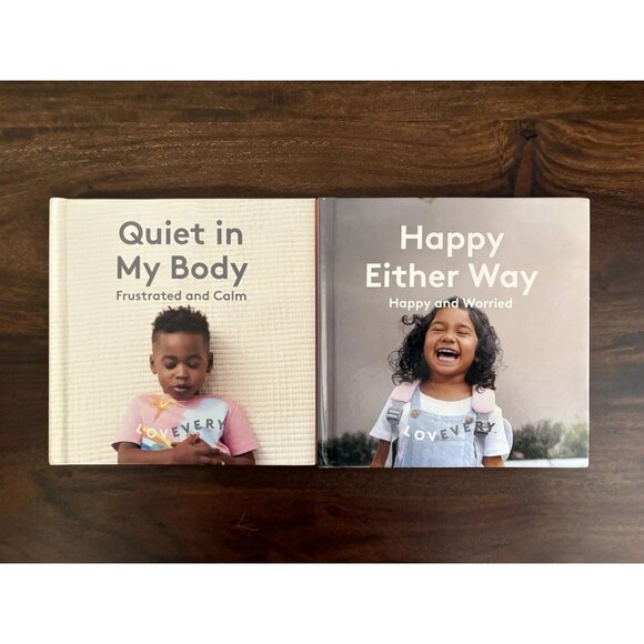 Lovevery Books Quiet In My Body Happy Either Way Montessori Observer Play Kit - Picture 1 of 6